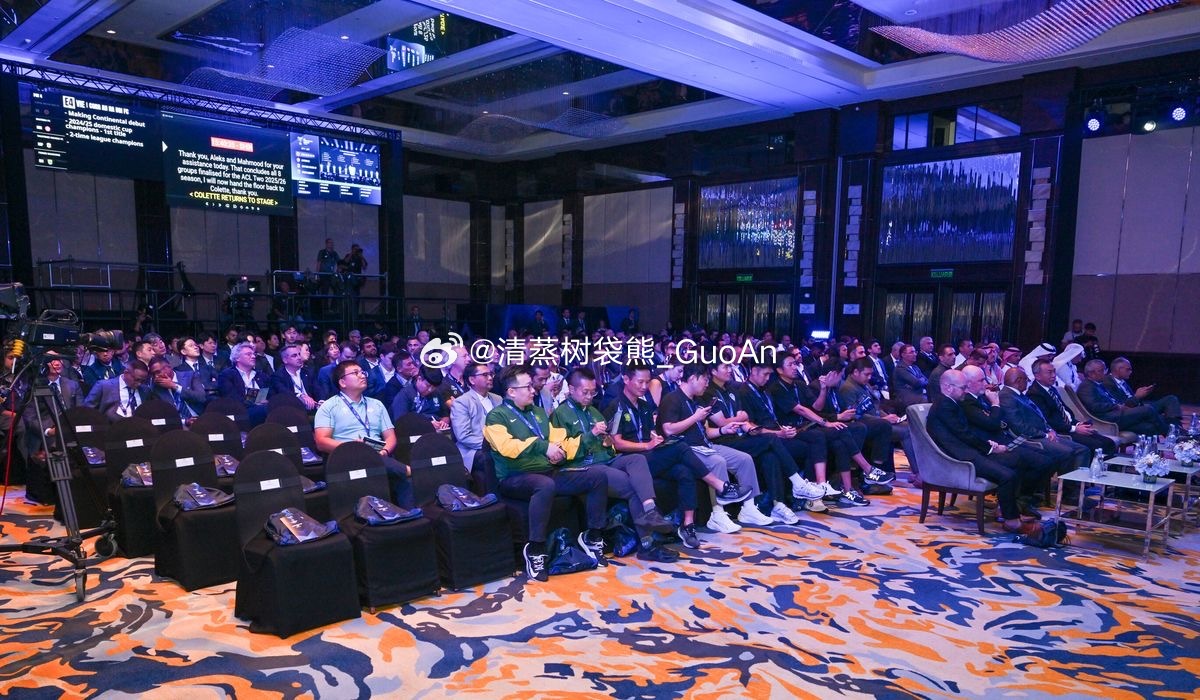 今天下午进行的亚足联赛事抽签仪式，国安俱乐部企业传播部总监曹晓、行政总监张四化、