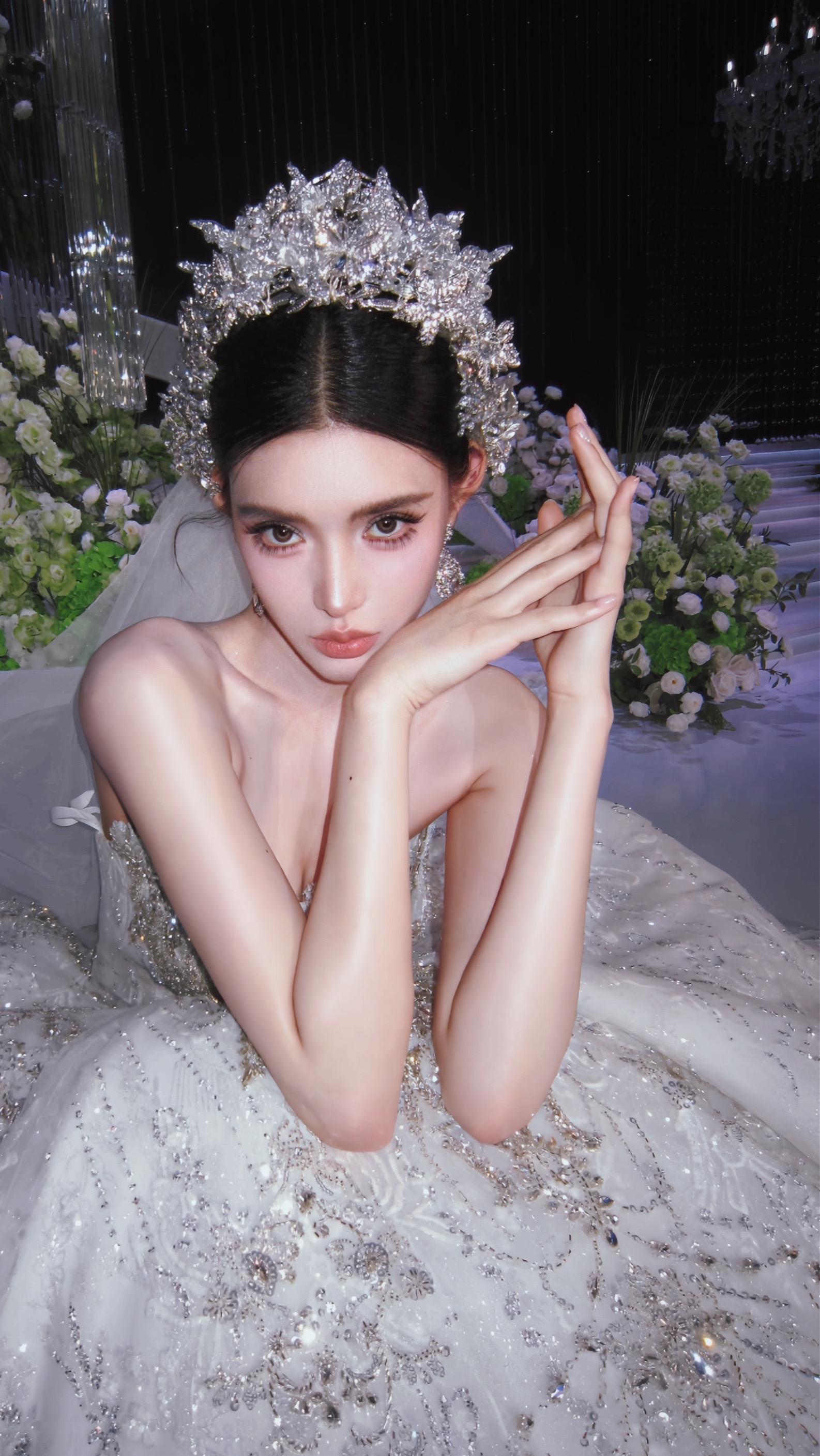 𝓒𝓪𝓷 𝓲 𝓰𝓮𝓽 𝓪 𝓴𝓲𝓼𝓼 ？