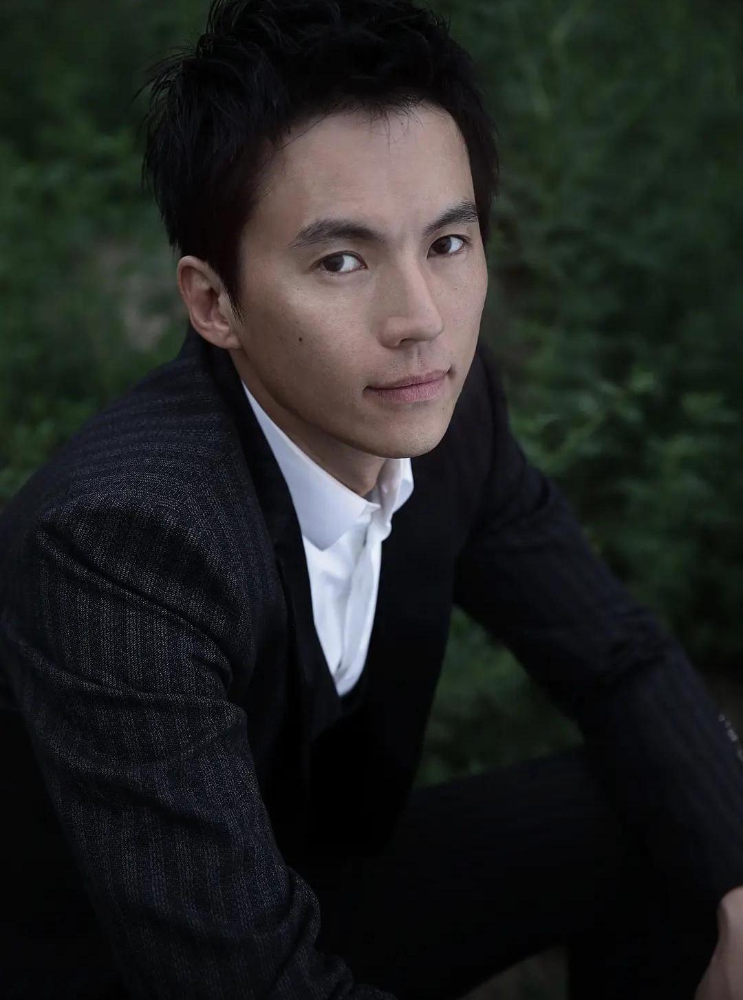 张婉婷和宋宁峰：一场“烂摊子”爱情，谁在负责，谁在被惯？
娱乐 明星