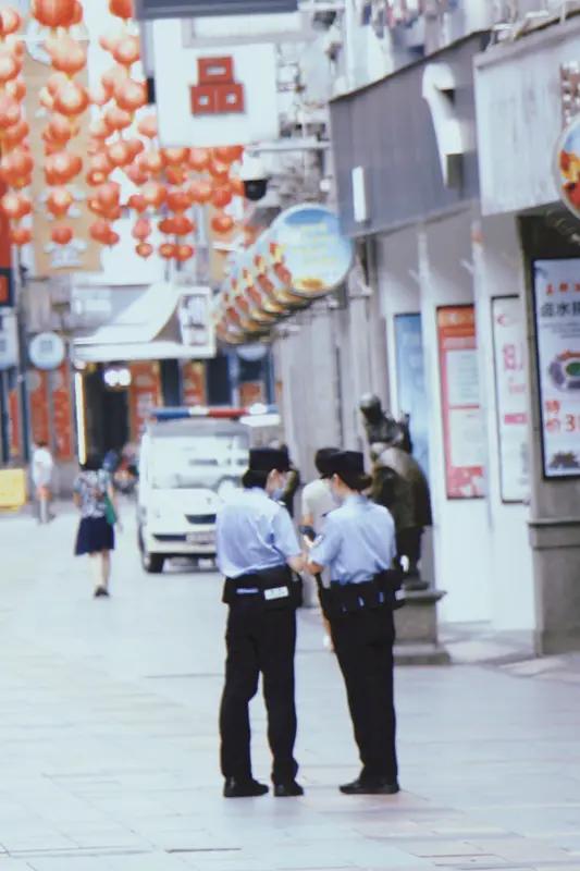 中国当代，我最佩服和尊敬的，从来不是明星网红
 
打开手机刷到的都是流量明星的绯