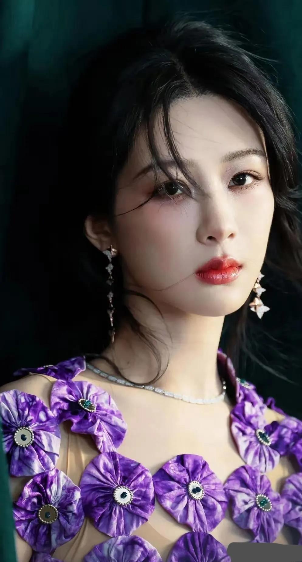 哇塞，这是谁家的宝藏女孩啊？