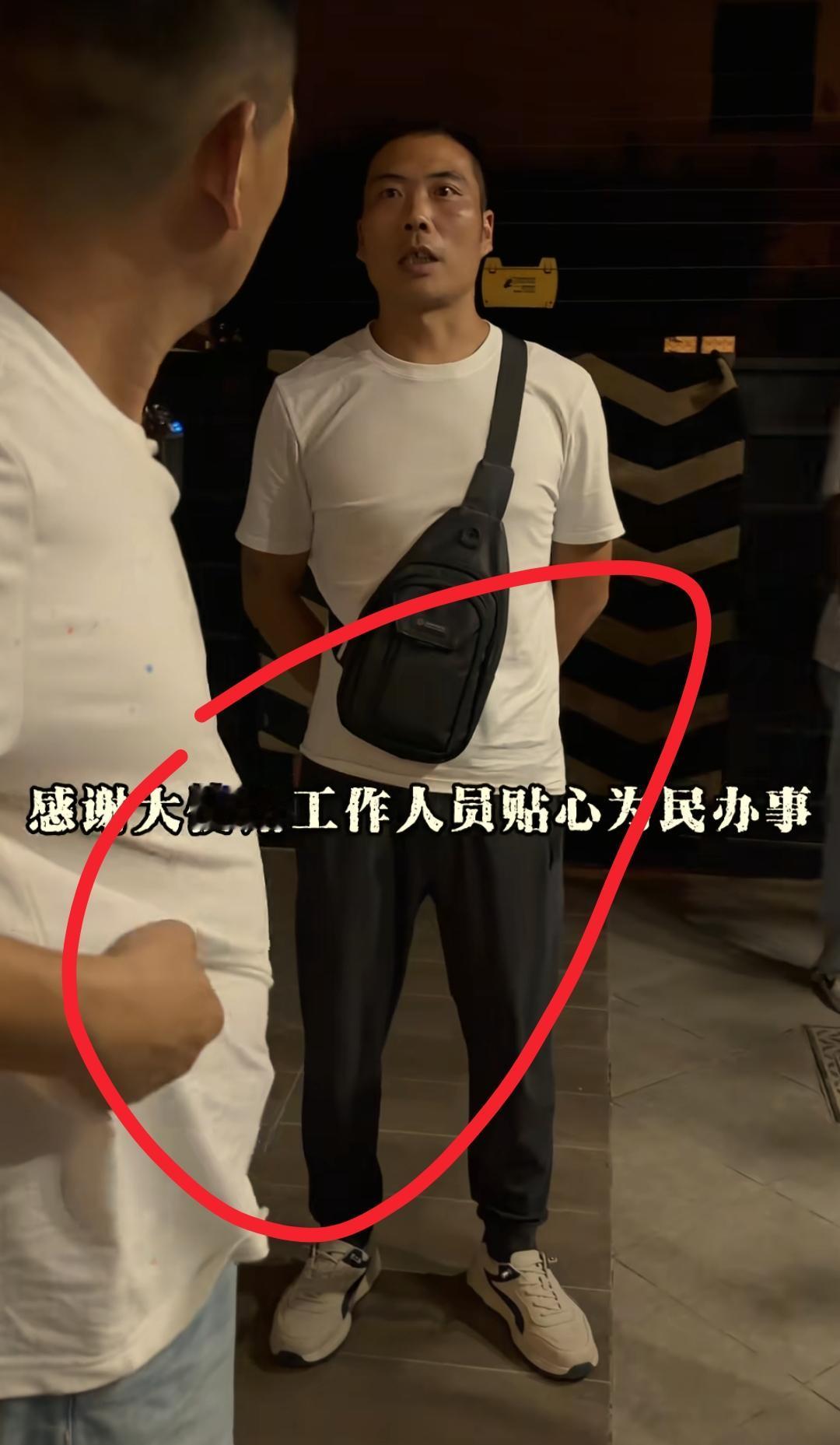 我预料到了皮一哥会帮小军能顺利面签
也预料到了审核周期会很长
万万没想到没预约的