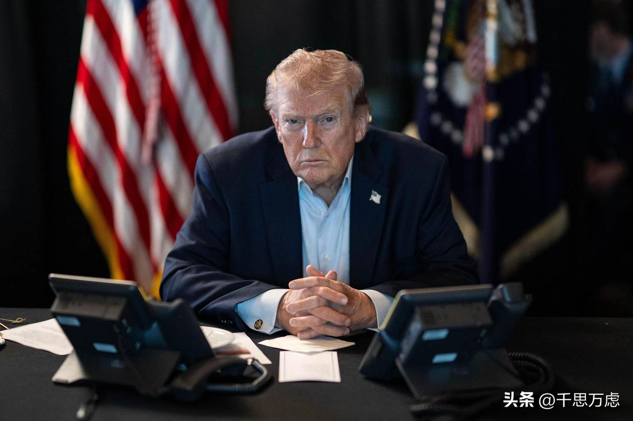 一边在调兵遣将，一边又在放话考虑降级军事行动，特朗普葫芦里卖的什么药？
特朗普的