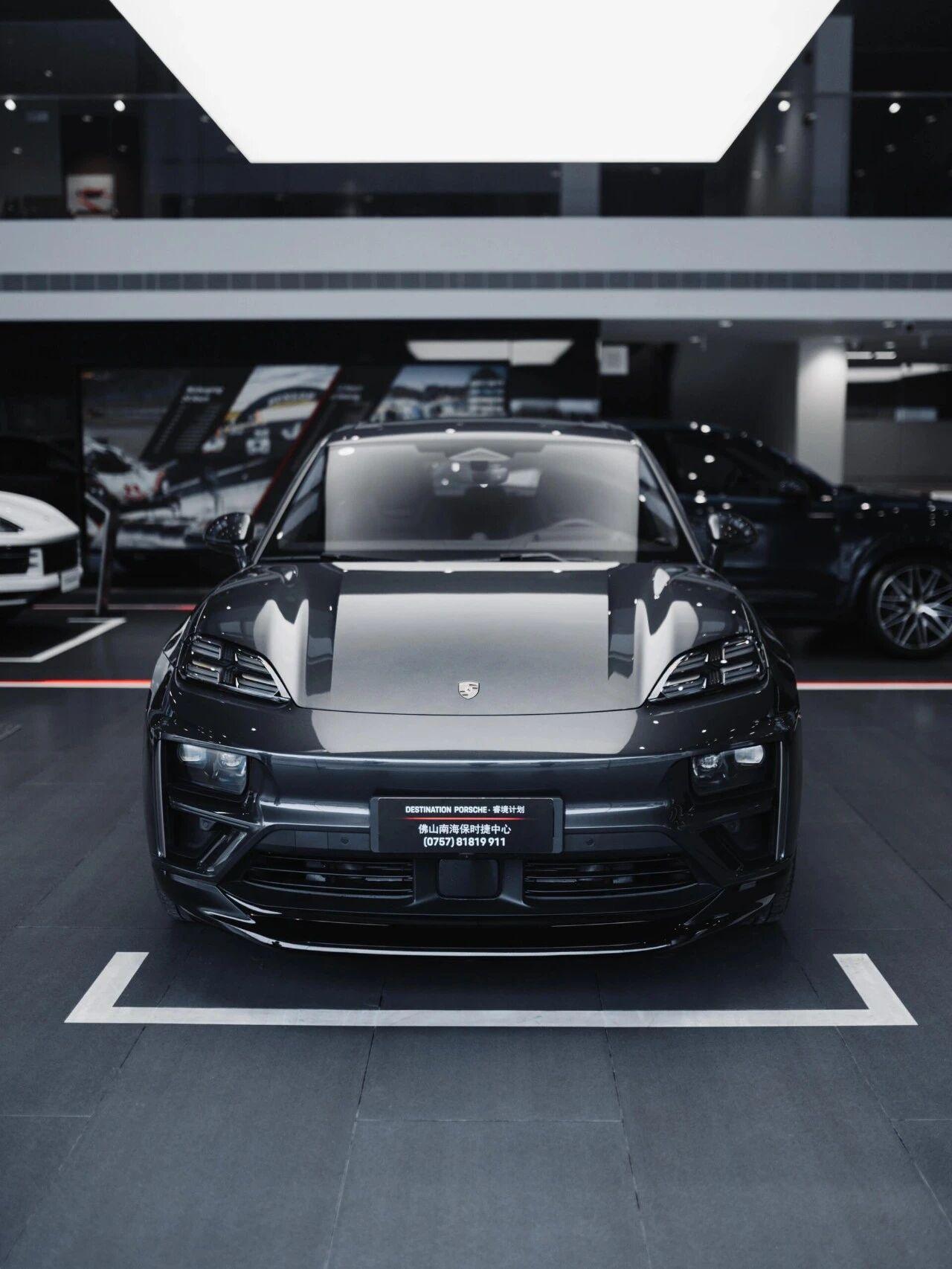 保时捷纯电 Macan Turbo：纯电 SUV 天花板实锤？2025 款 Ma