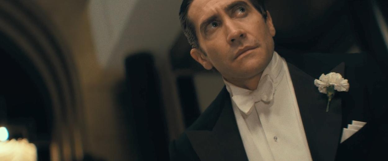 转+关，抽15位粉丝看《暗黑新娘！》，电影将于3月6日内地上映，上映前平台开奖。