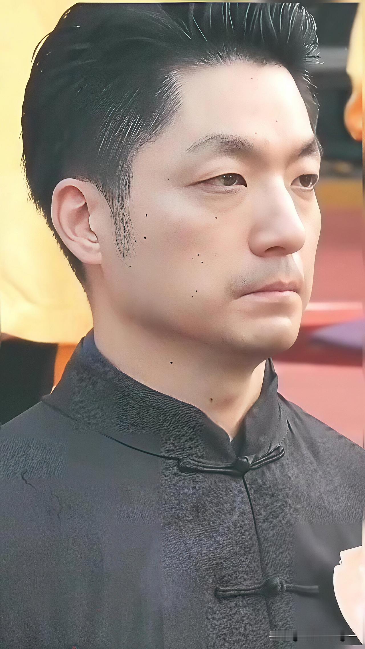 蒋万安自称蒋家后人？汤家凤这波逻辑简直是无解的“绝杀”！

咱们来捋捋这个死局：