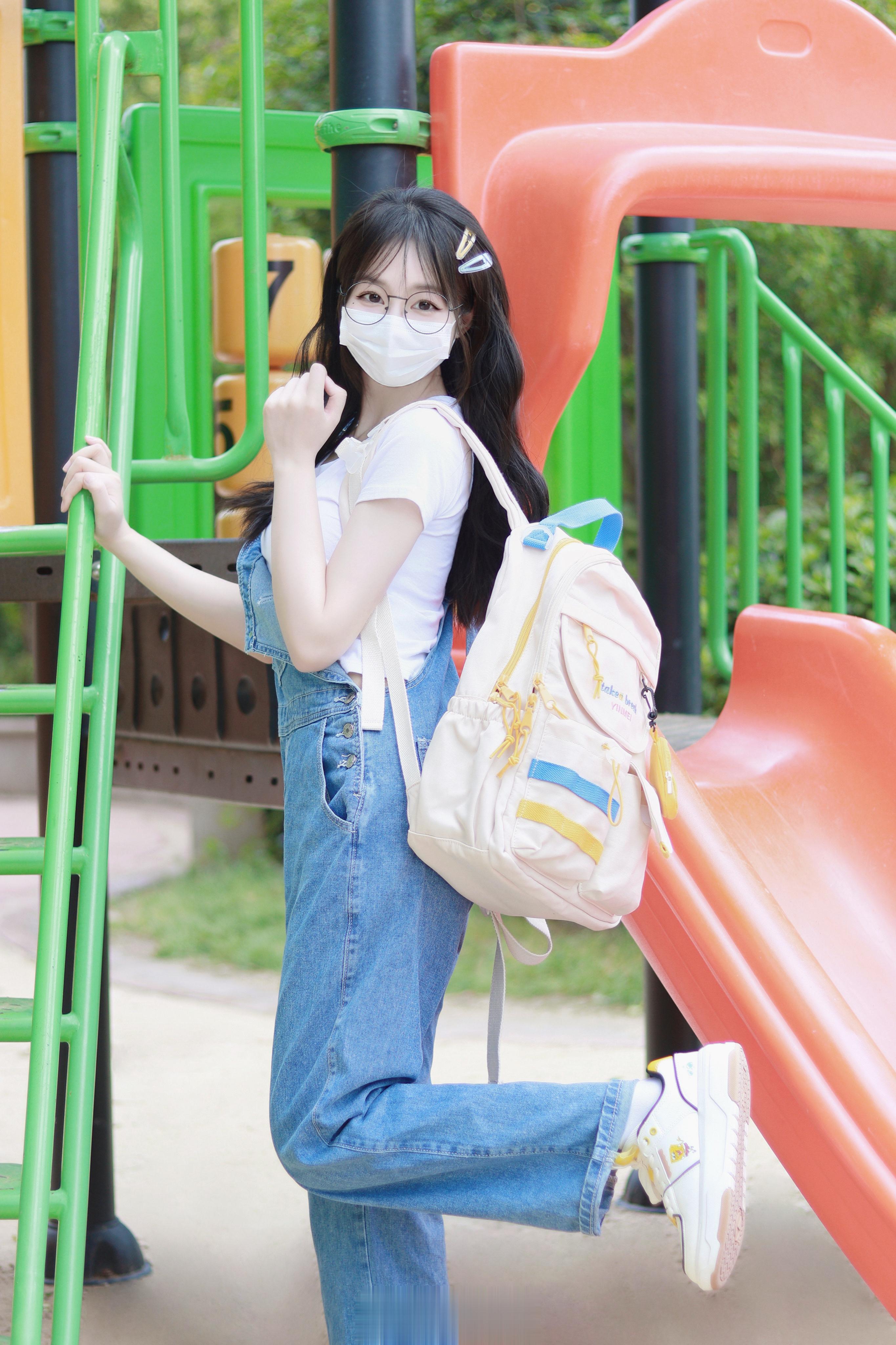 又是和小朋友🛝抢滑滑梯的一天 ​​​