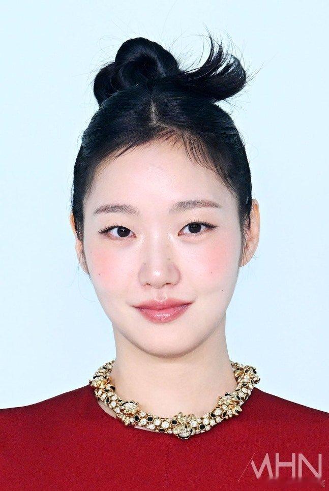 【热推万赞】姐姐就这样美美美出圈～