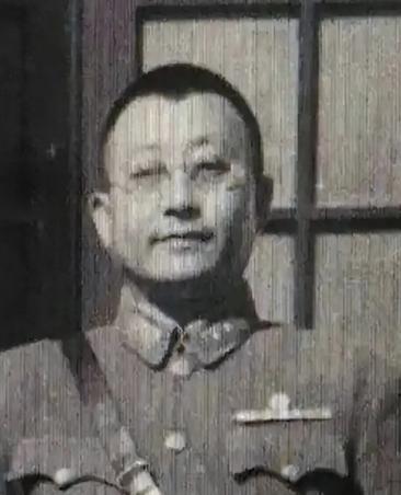 1948年，刘戡中将自杀，尸体被炸得破碎，彭德怀考虑到刘戡抗战有功，下令妥善安葬