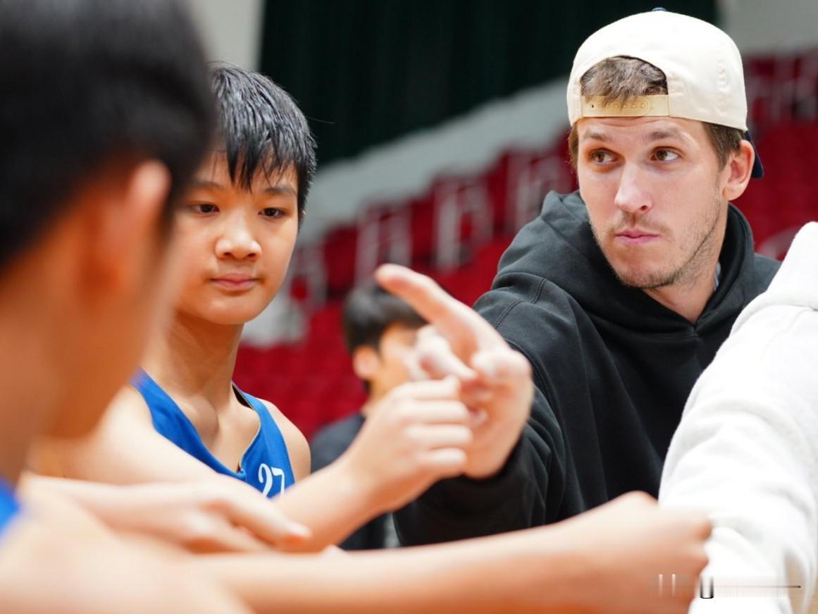 2026休赛期NBA球星中国行，与前几年比，味道怎么变了？

以往每到夏天，球迷