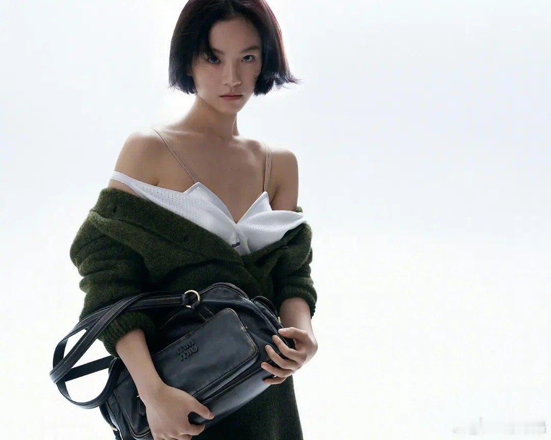 李庚希的时尚表现力怎么评[闭嘴] ​​​