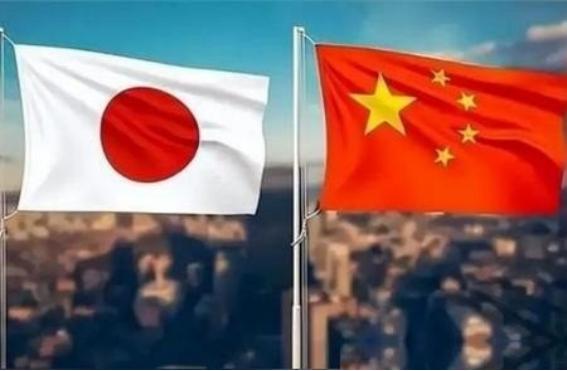 中国网友又想出了一个制裁日本的绝招，就是效仿俄罗斯彻底关闭中国领空不允许日本飞机