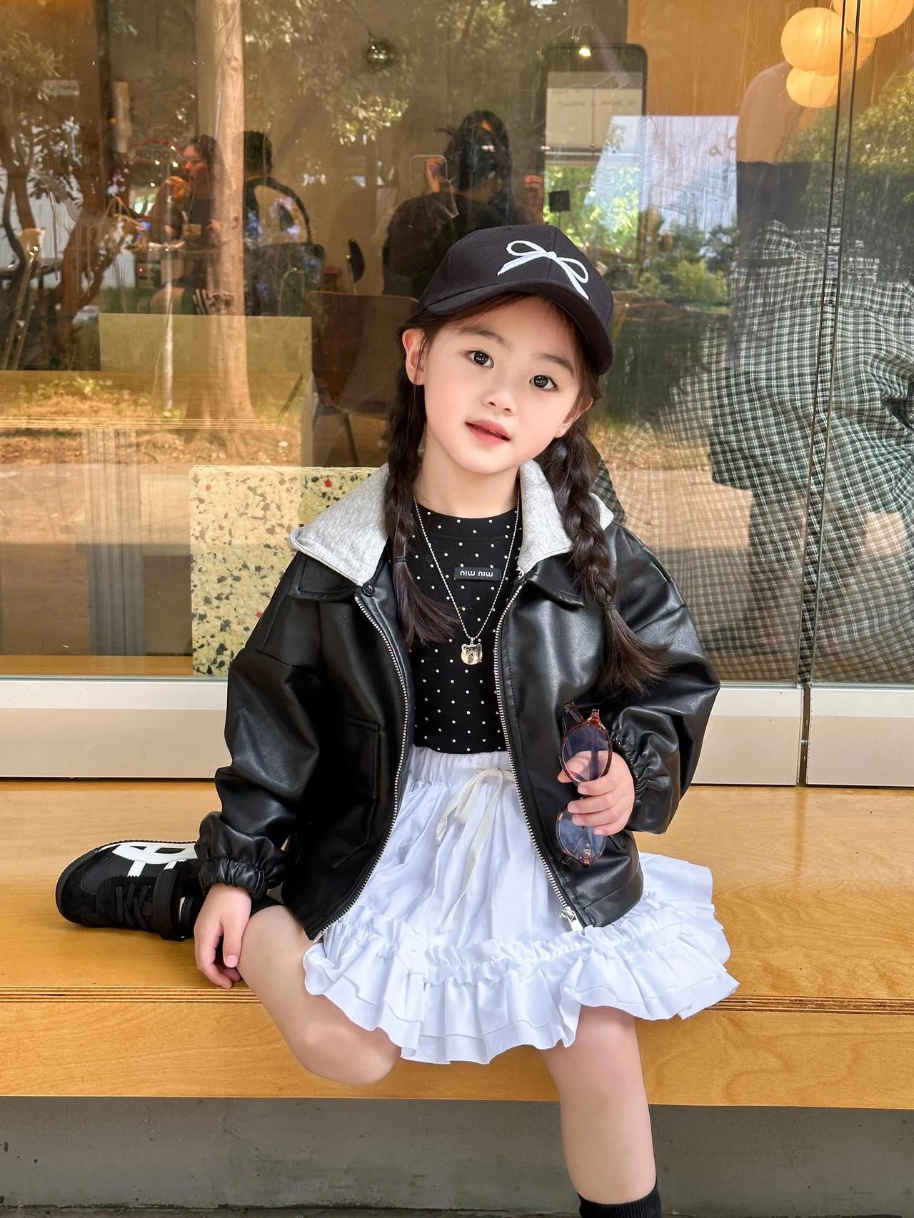 少年衣帽皆时尚#青春气息满校园#小小学生妹# 女童秋季穿搭攻略