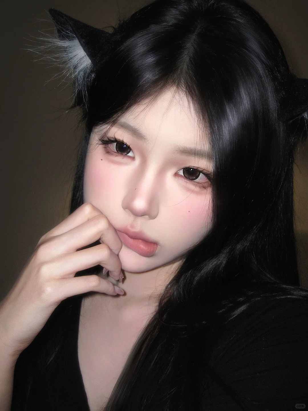 𝘠𝘦𝘴..𝘢𝘯𝘥？