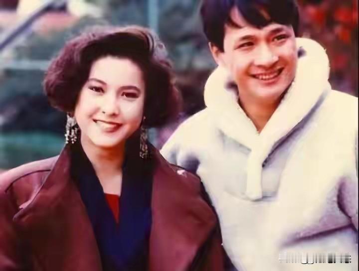 李婉华：我和吴镇宇同居8年，但凡他跟我求婚，我都不会另嫁他人。

李婉华曾说过一