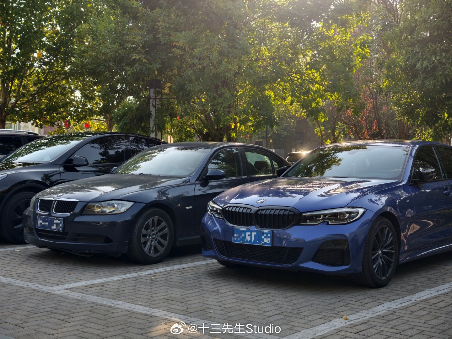 3系进化的方向就是越来越宽，越来越大，不过这次新世代3系貌似有点回归，尤其是后排