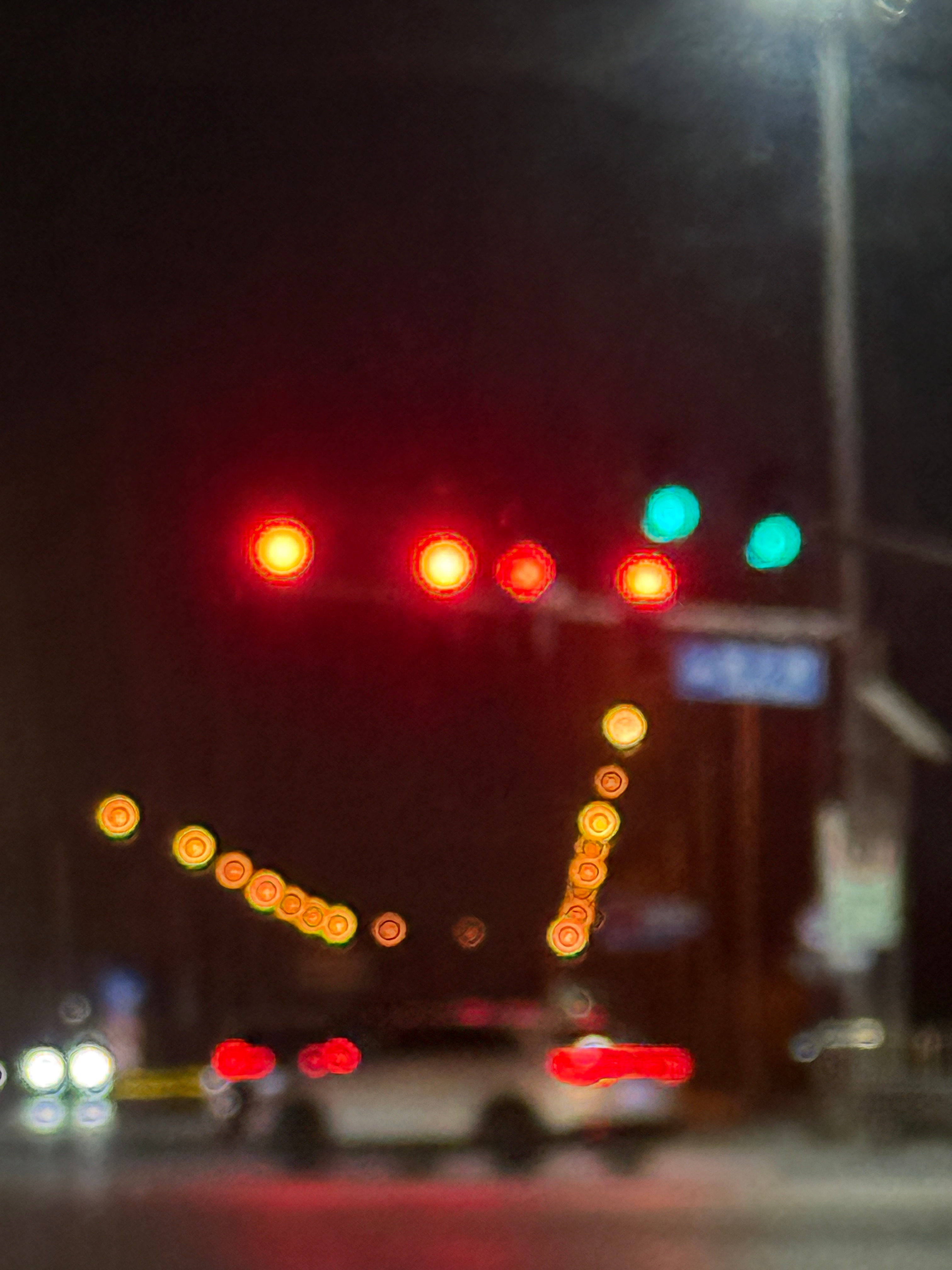 没有VLA，今天就闯红灯了出差一趟回来，经常走的路口加了个右转红灯车停下来那一刻