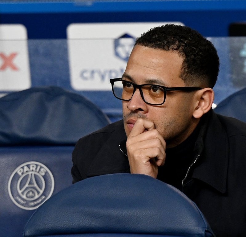 利亚姆·罗西尼尔：从我第一天来这儿起，我们就一直在说要积极应对，在压力时刻保持冷