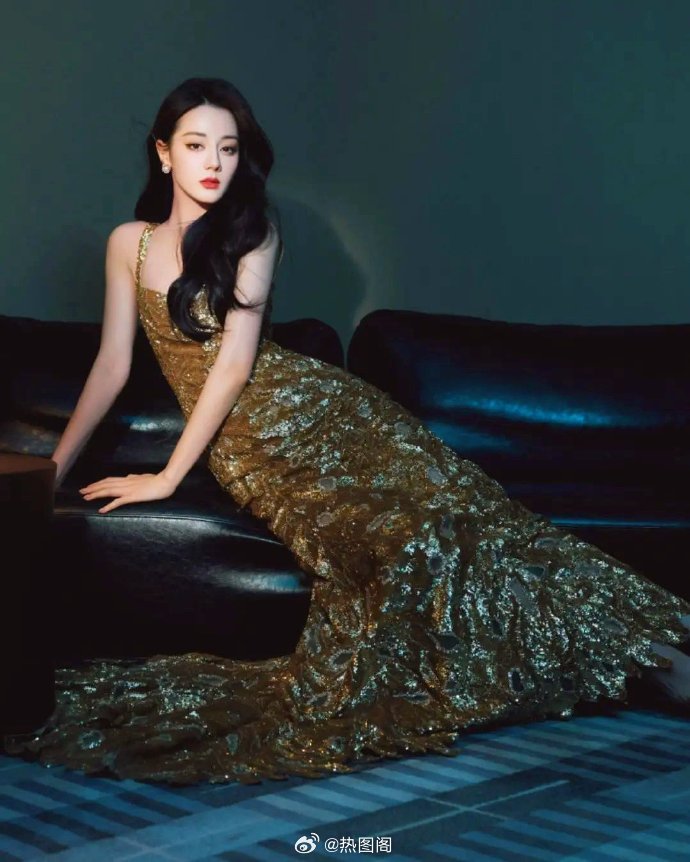 迪丽热巴 
