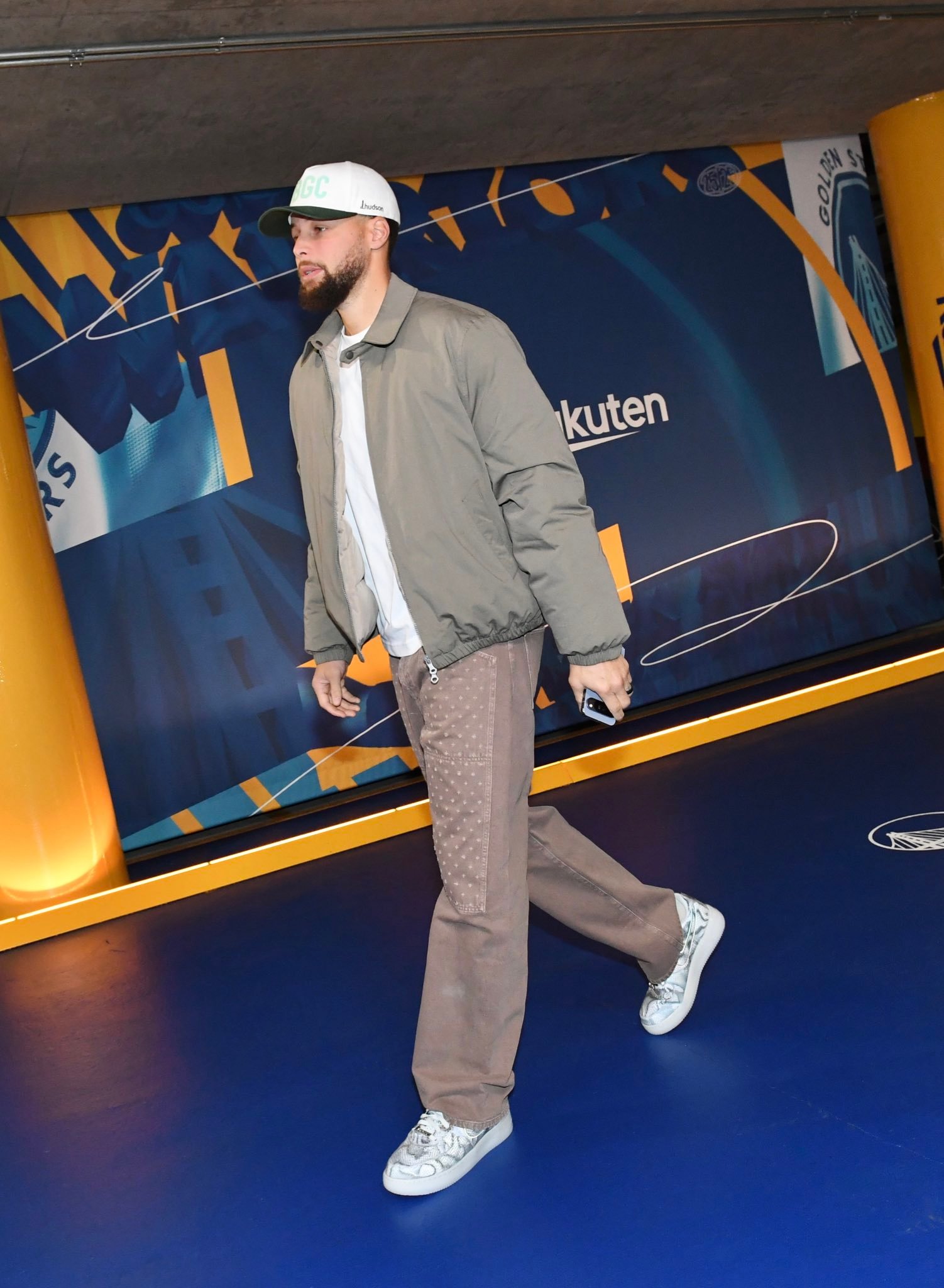 库里今天入场又是穿的科比的鞋🐍Kobe Bryant x Nike Air F