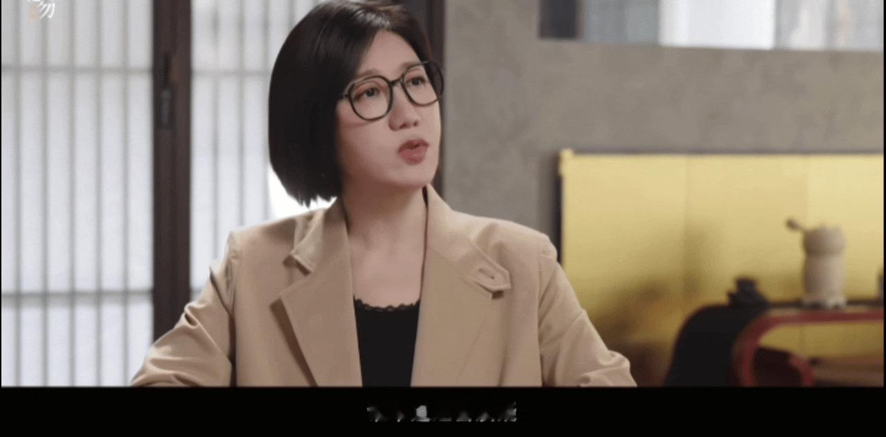 孙杨想游到100岁 孙杨最新采访喊话：我想游到一百岁！从奥运冠军到如今，他对泳池