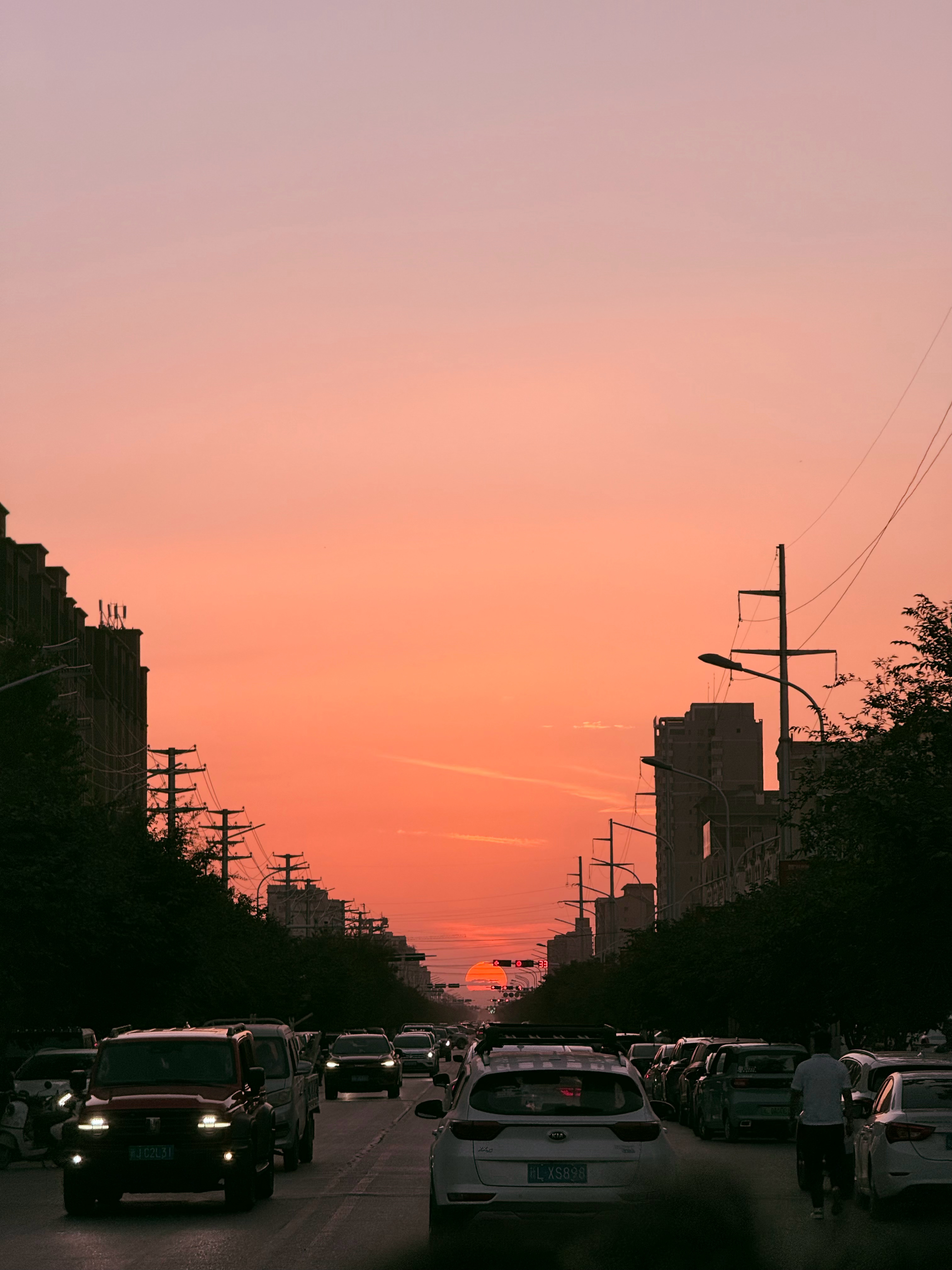 历时两天 惊险 奇妙 完美的体验 驾驶着保时捷卡宴穿越隔壁 沙漠 打卡祖国壮丽而
