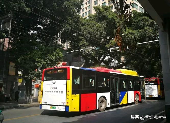 广州公交越开越少，近郊线路更是砍不停，原因太现实！
 
以前穿梭广州城区、番禺、