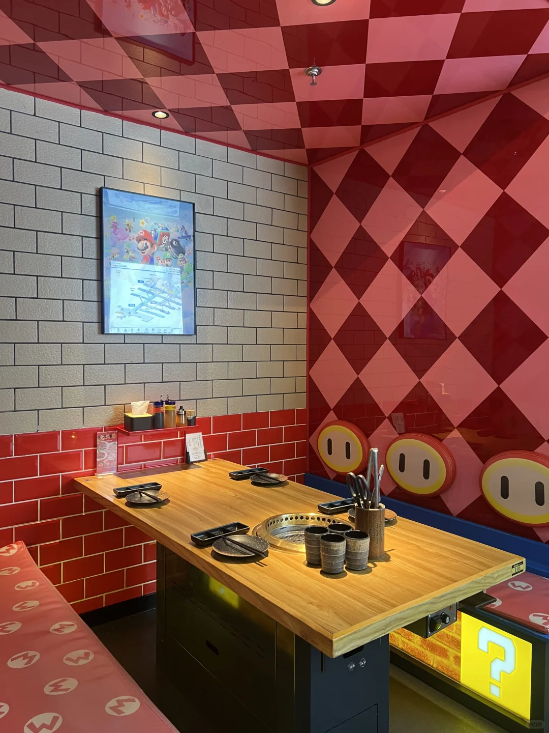 车厢里的烧肉，确定不来体验一把？