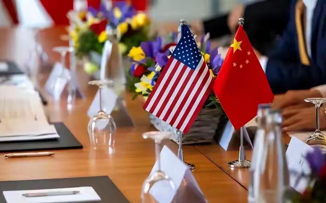 中国必须在AI武器化方面战胜美国 绝对避免历史上中国发明火药，却被西方的洋枪洋炮