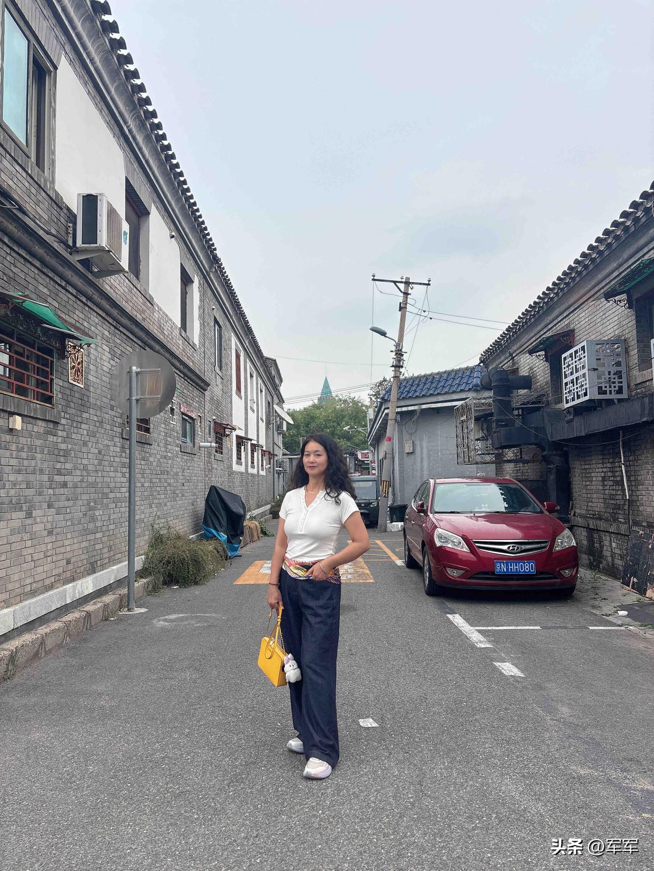 明天就是国庆了，还没有计划着去哪里玩，如果没有合适的地方就还继续去北京玩。

我