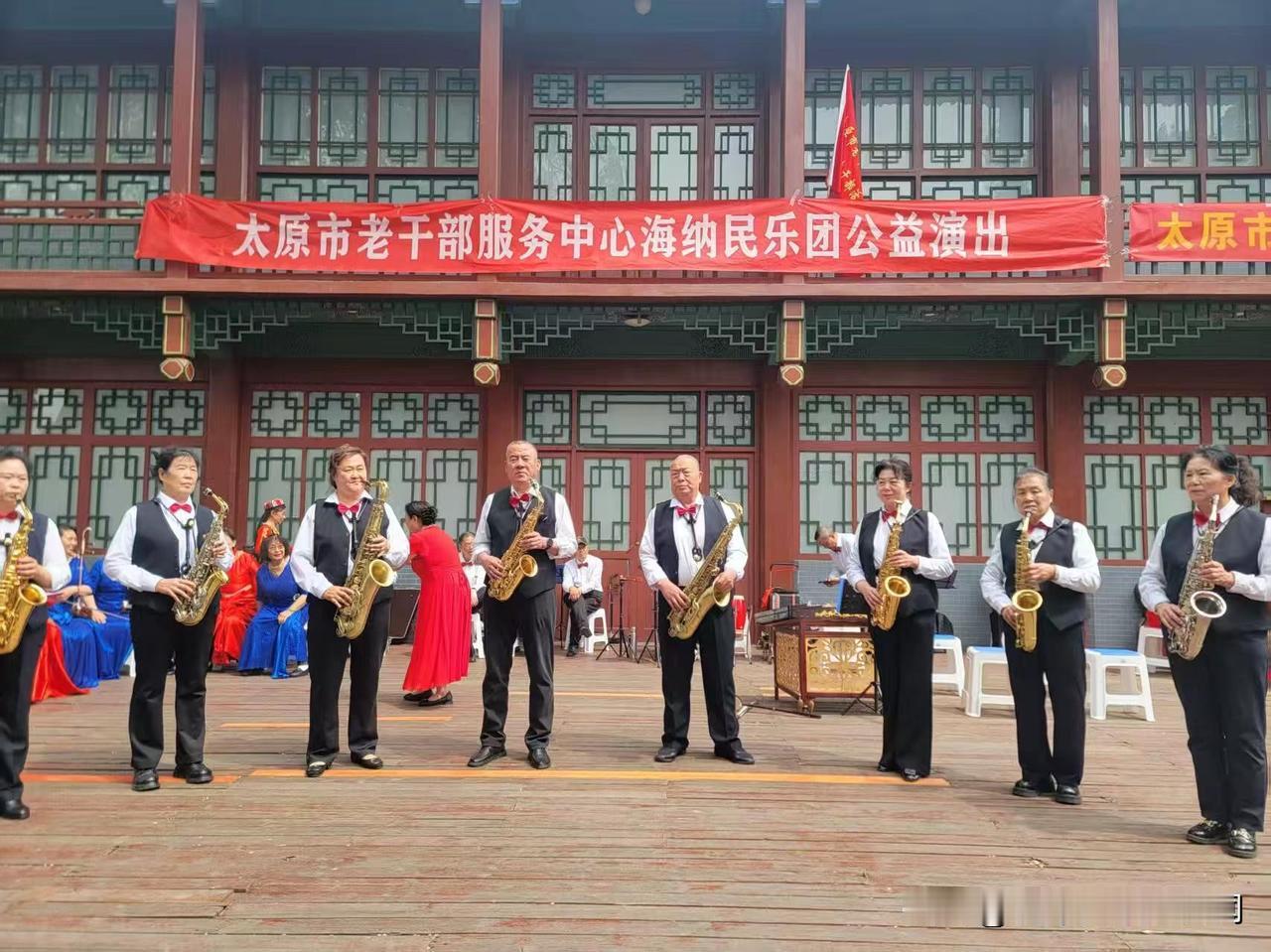 五一欢歌庆佳节 古韵晋祠迎客来
 
五一假期，晋祠景区牡丹盛放、古建如画，节日氛