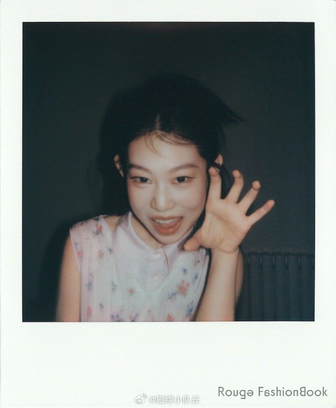 沈佳润给粉丝写的信建议把沈佳润这封信列入“爱豆回复粉丝范文”：认真看完了每一条安