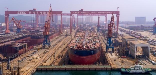 40艘大单直接砸向中国，韩国造船业拿到了全球62%的订单，韩媒马上狂欢，还扬言“