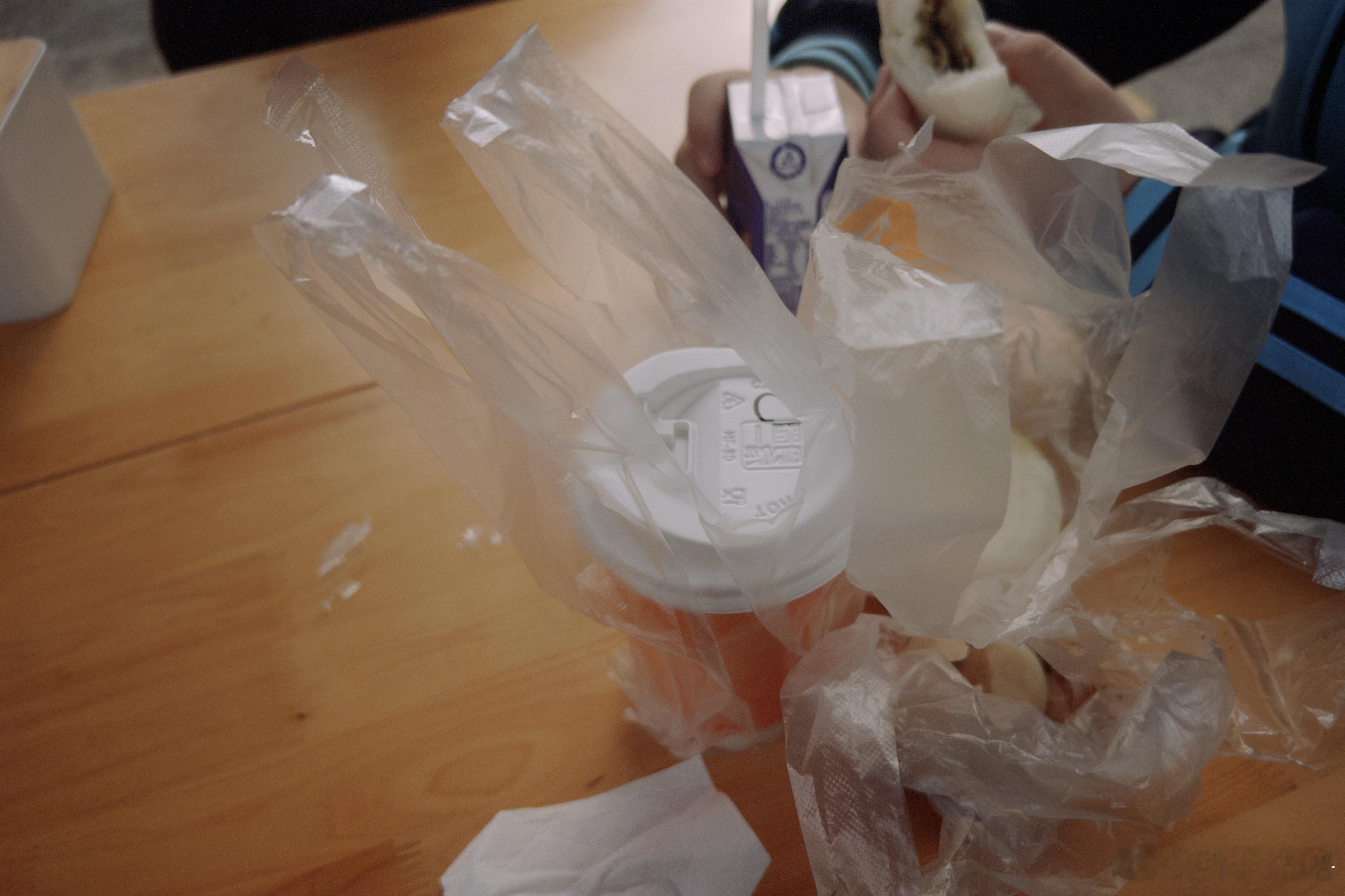 娃今天运动会和搭子约在了外面吃饭搭子直接带去学校了啊啊我觉得十岁生日要到了明显不