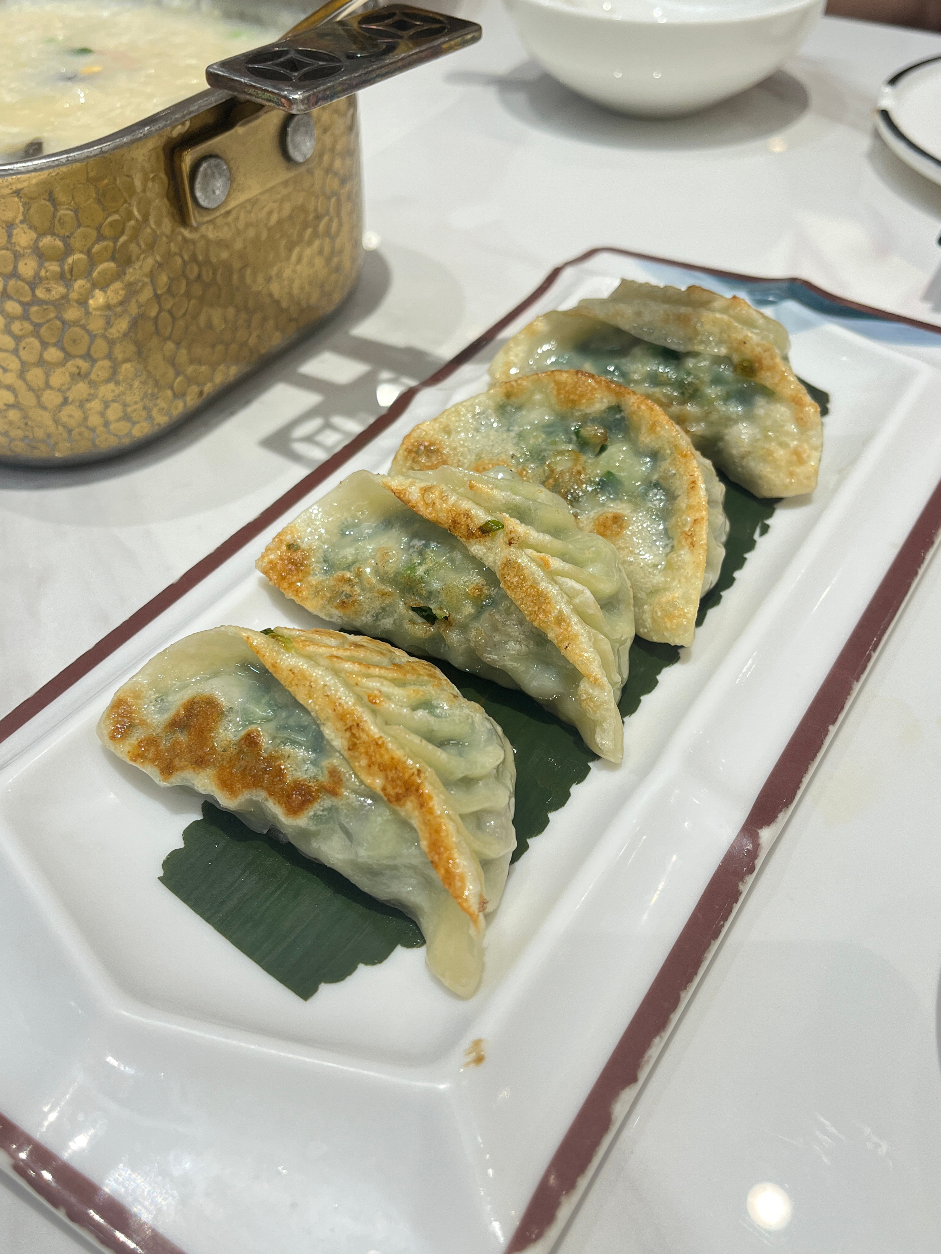 今早八点多和邻居们一起去武林厨神喝茶😂结果大家都太困了，点了几乎都没怎么吃hh