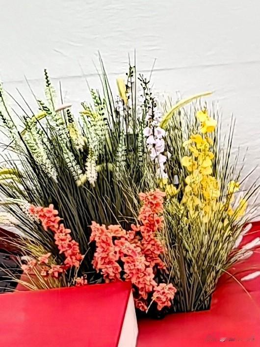 临睡前对个对联，
一起对个下联喽！

[玫瑰][玫瑰]<<原创>>[玫瑰][玫瑰