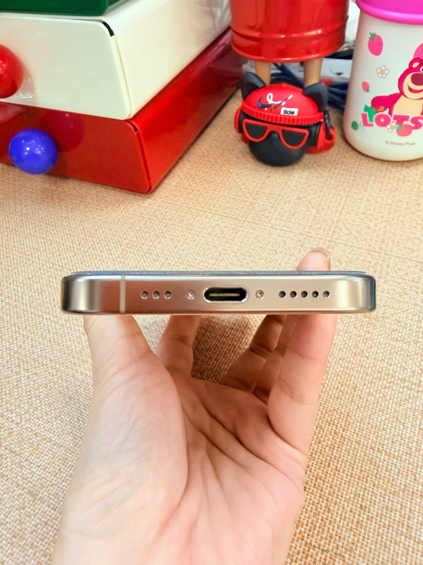精品二手机苹果16pro 512G金电池效率89%，国行纯原成色巨靓，要大内存的