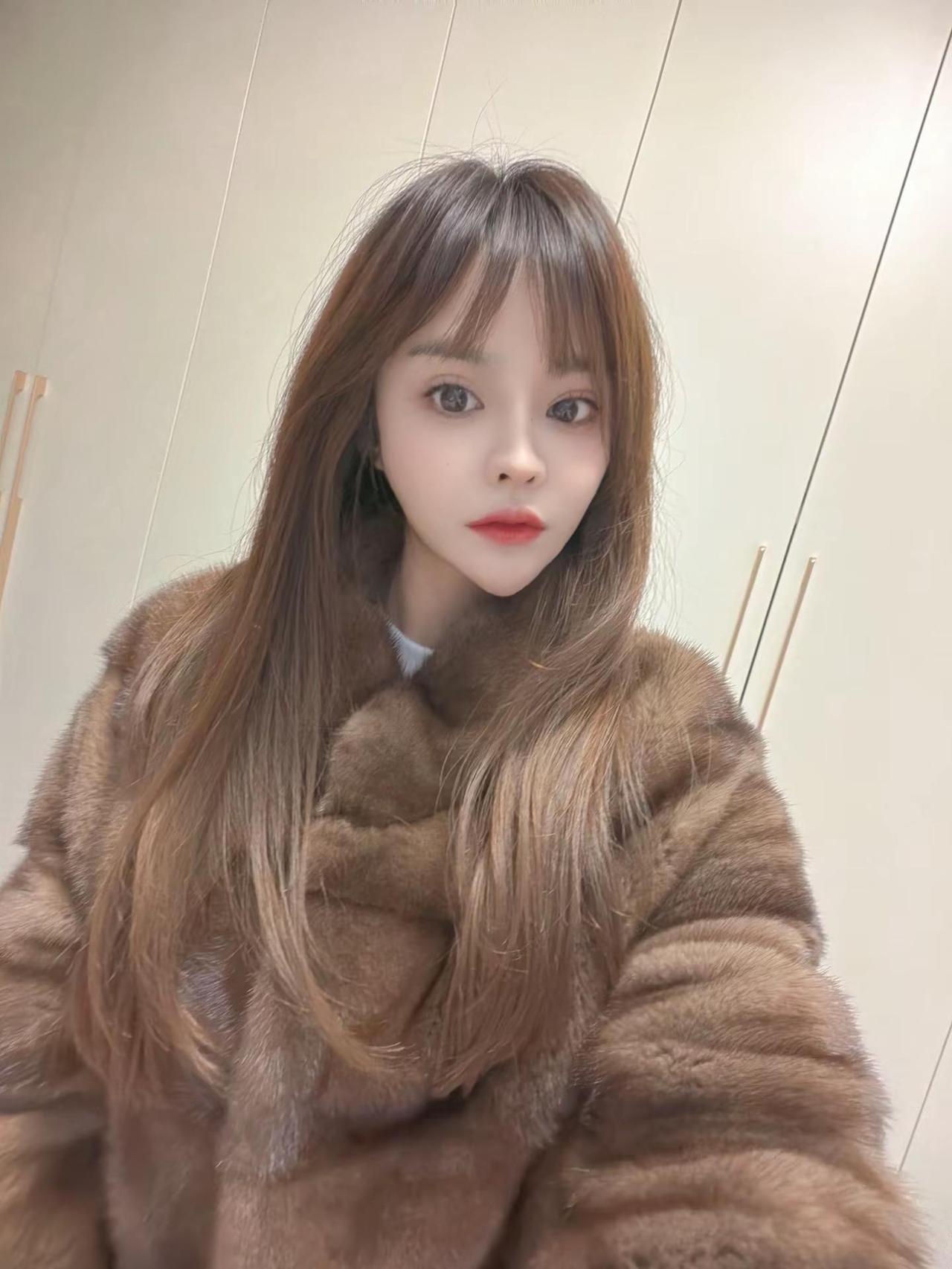 人生得意须尽欢，买个小貂穿一穿