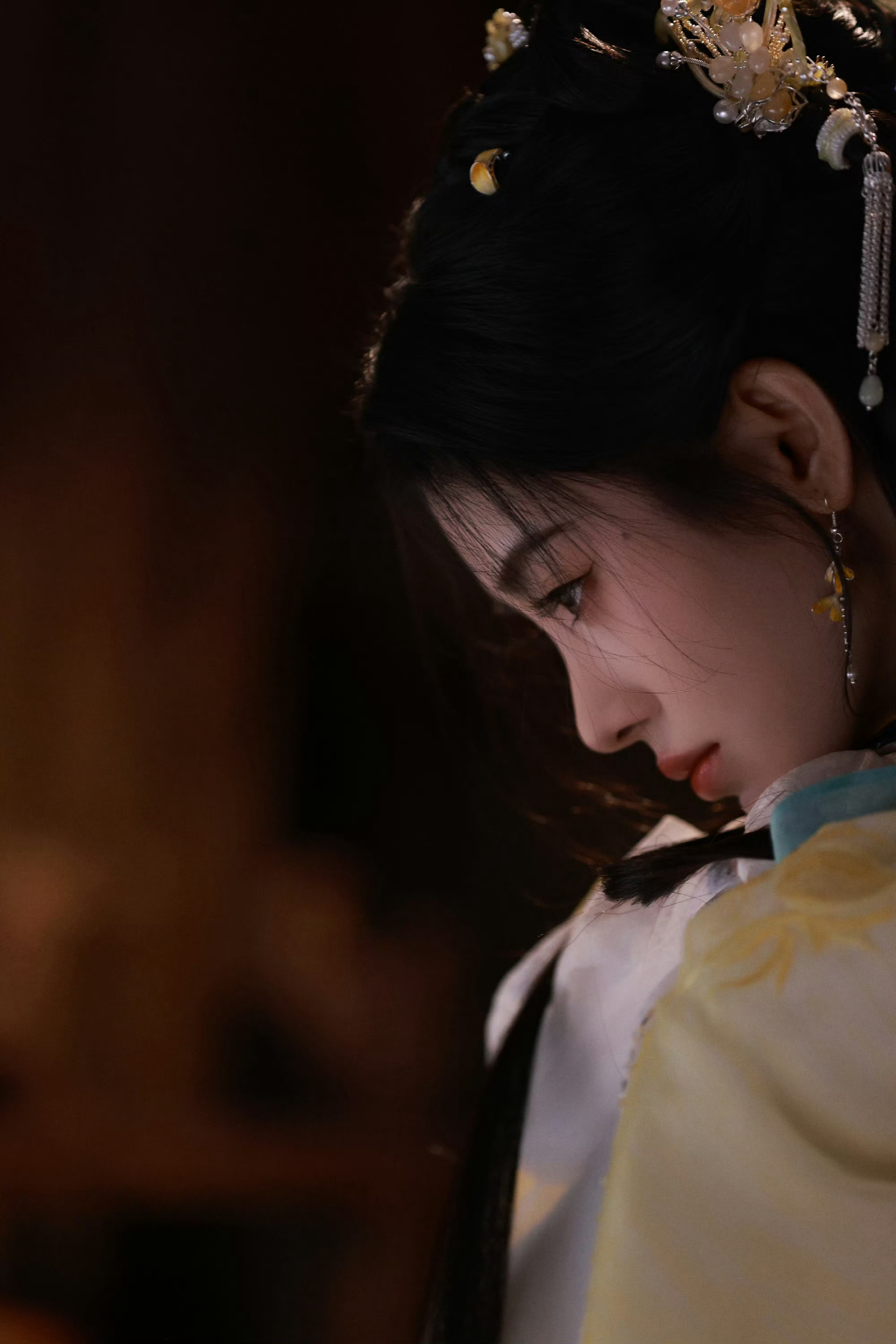鞠婧祎阿黛 jjy鞠婧祎来战 “情起一时的喜欢不叫热爱 长久无言的陪伴才可抵岁月
