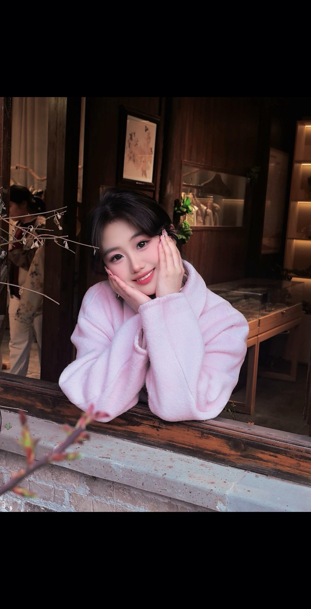 至若春和景明。