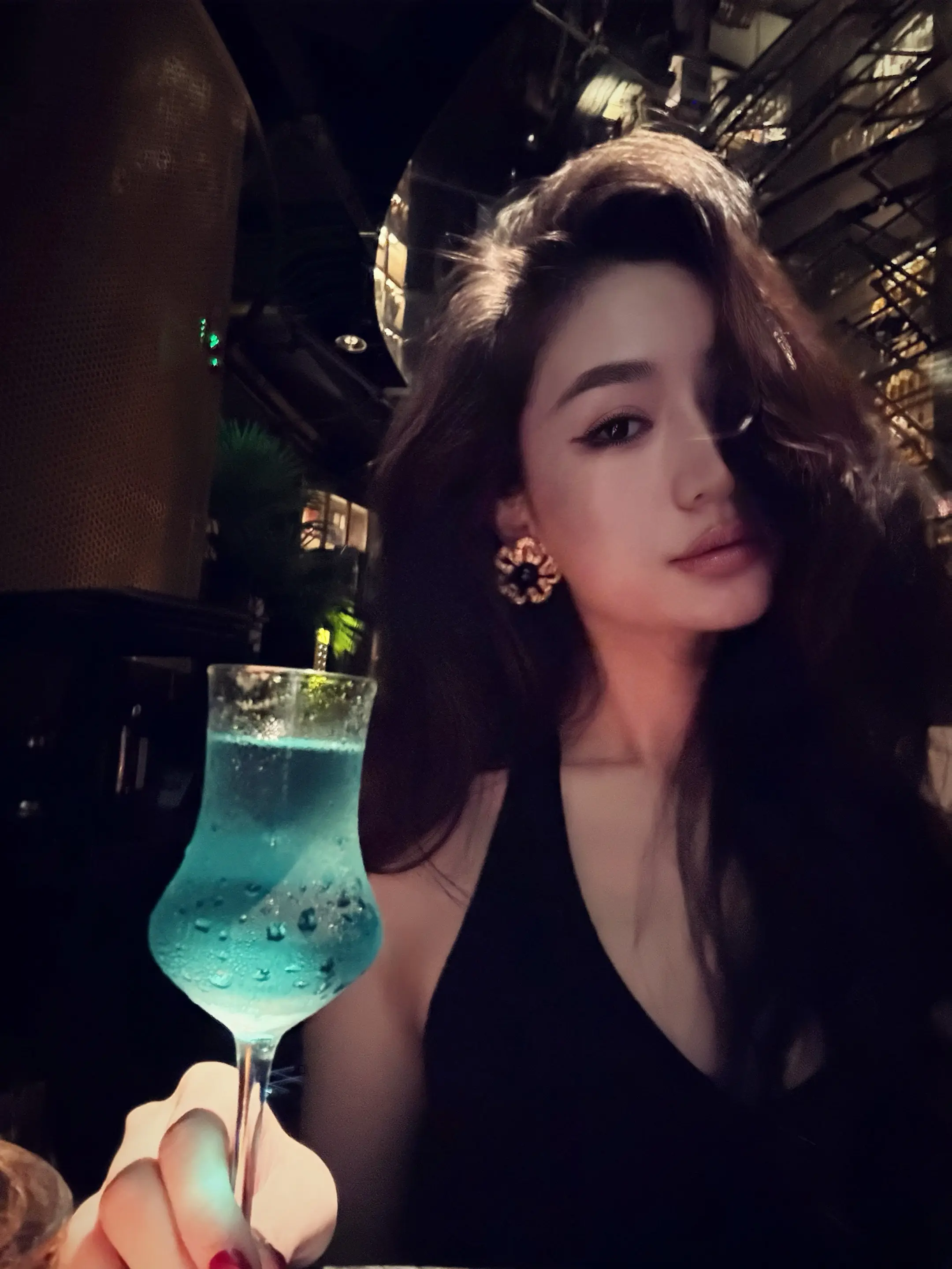 你说我是玫瑰花的刺 让人疯狂让人上瘾