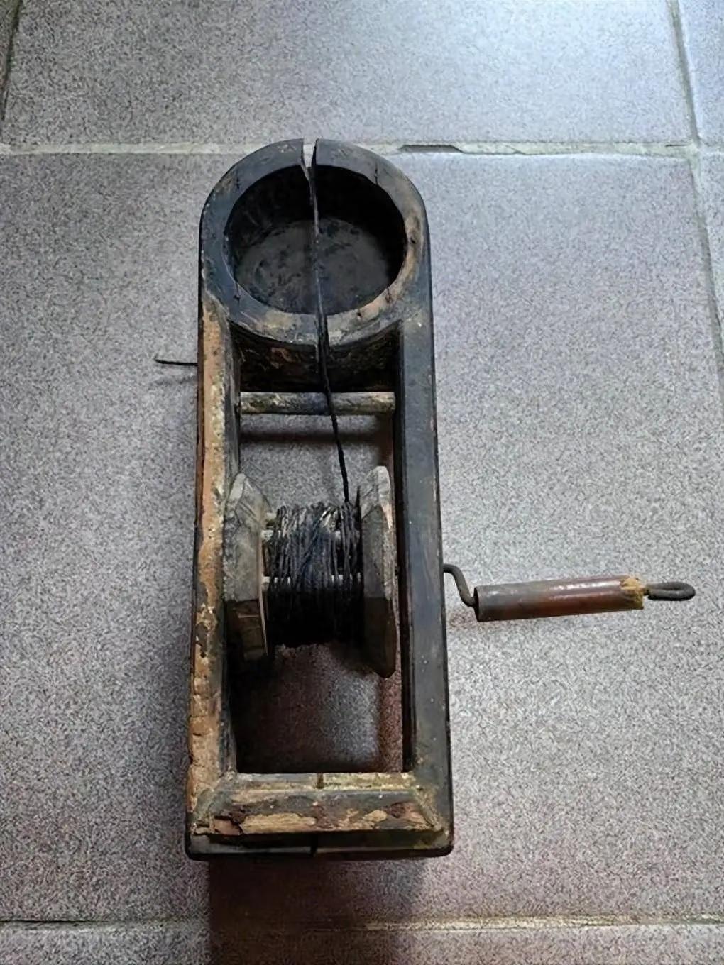 你们认识这个东西吗？
城里人应该都不认识，60后，70，80后农村长大的应该都有