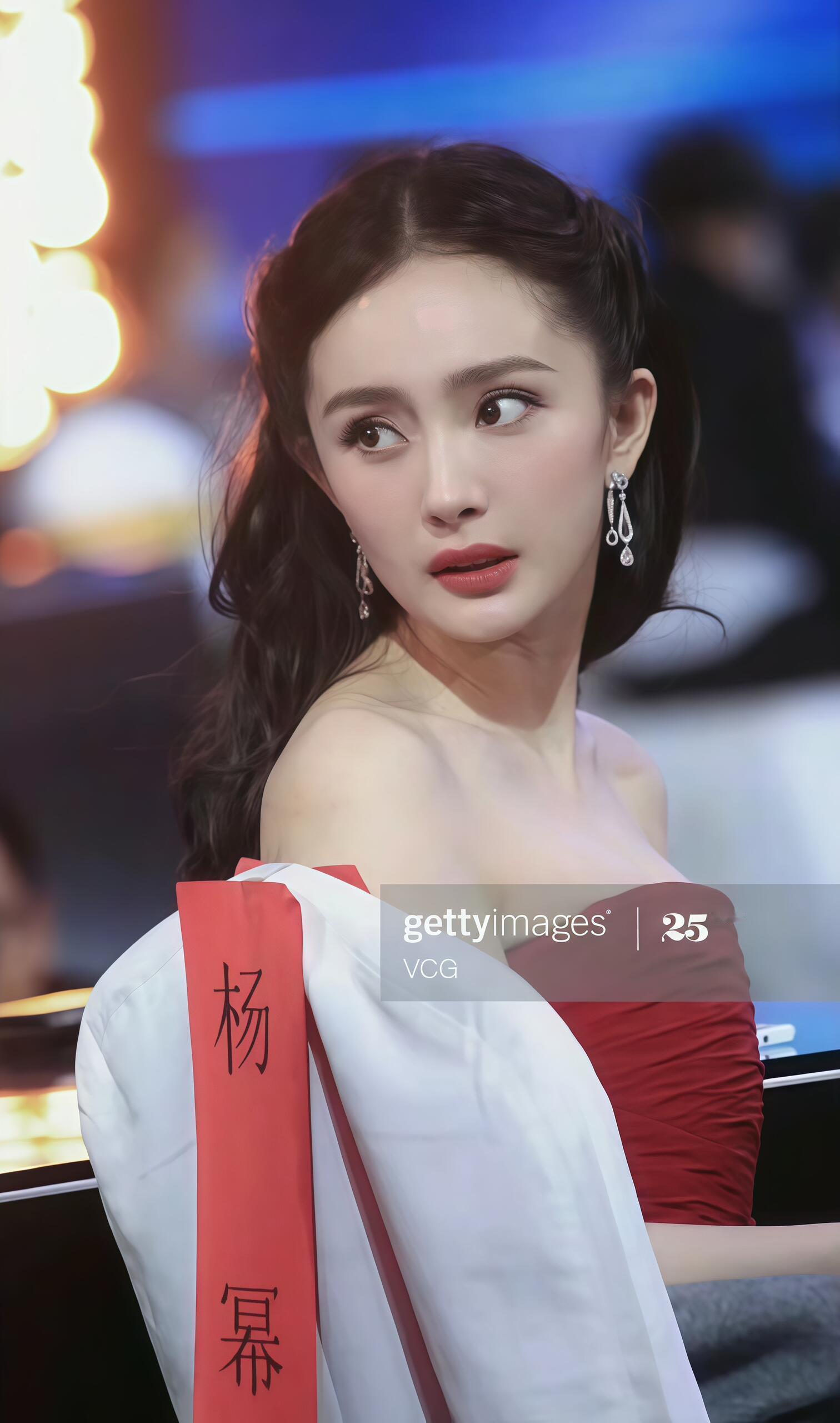 红色 美人加持色🪭 ​​​