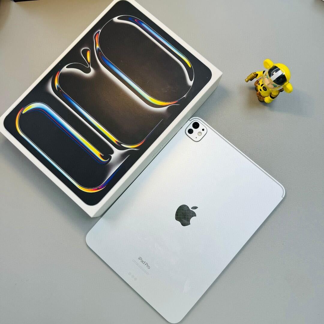 苹果两件套来啦！抽4位姐妹每人安排两件套带走！iphone17 Pro Max 