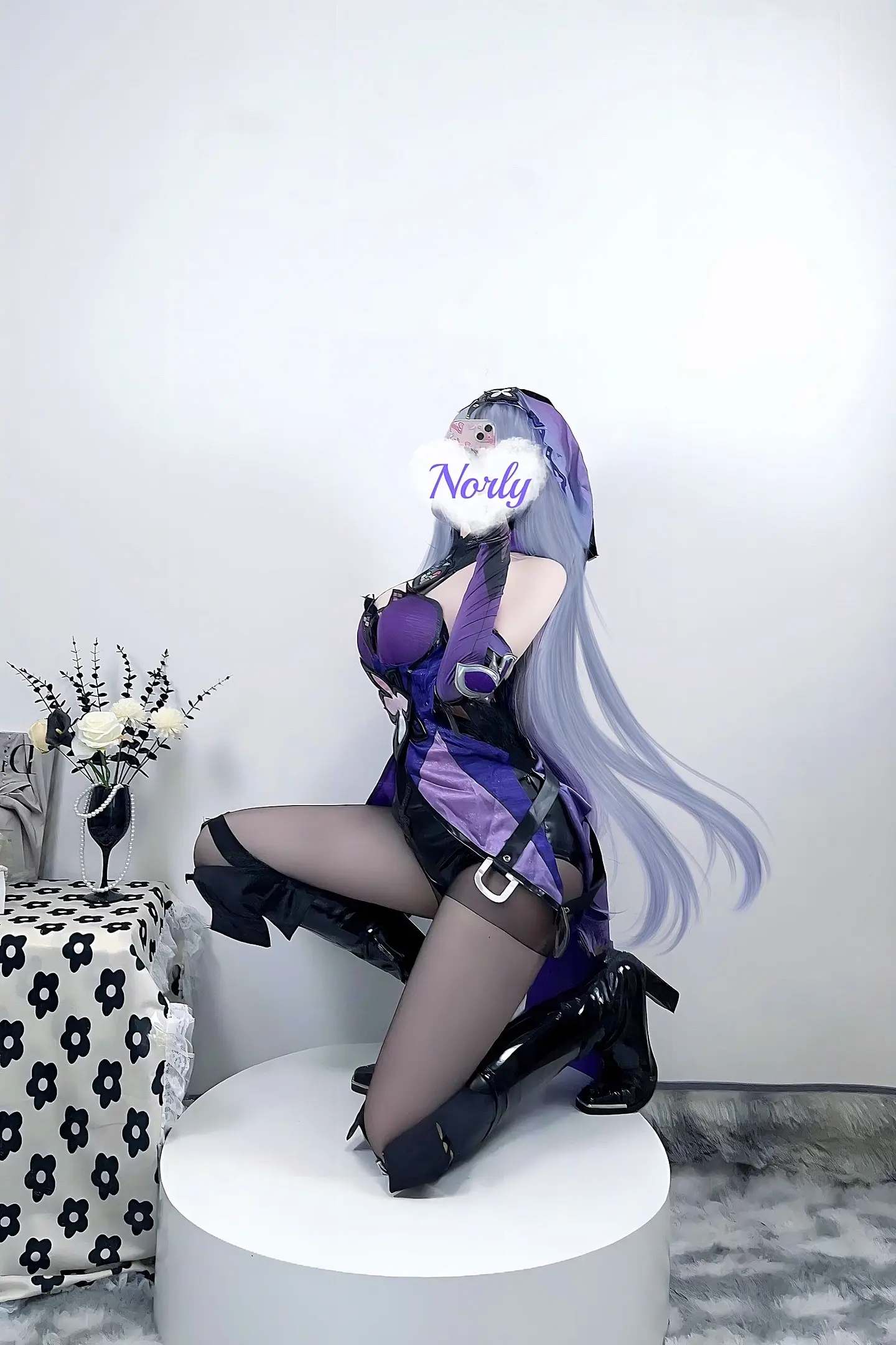 让我看看谁又在给coser当狗