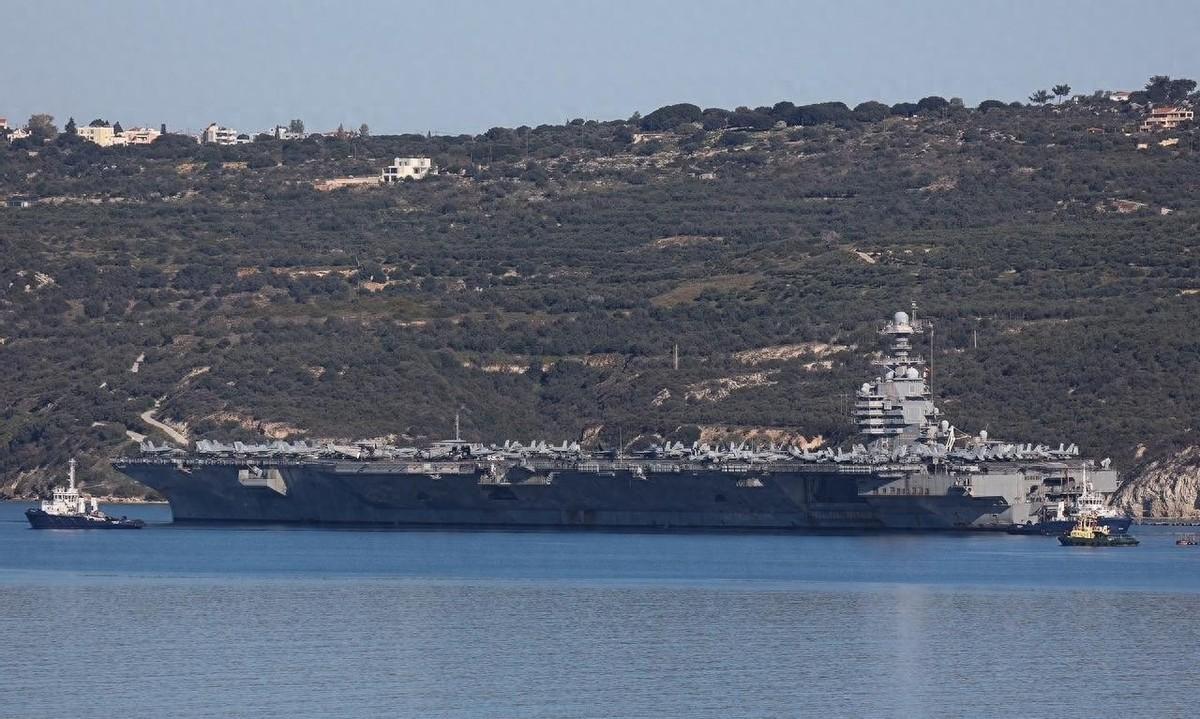 作为一个关注军事动态十几年的老军迷，看到福特号这次着火的通报，我第一反应不是惊讶