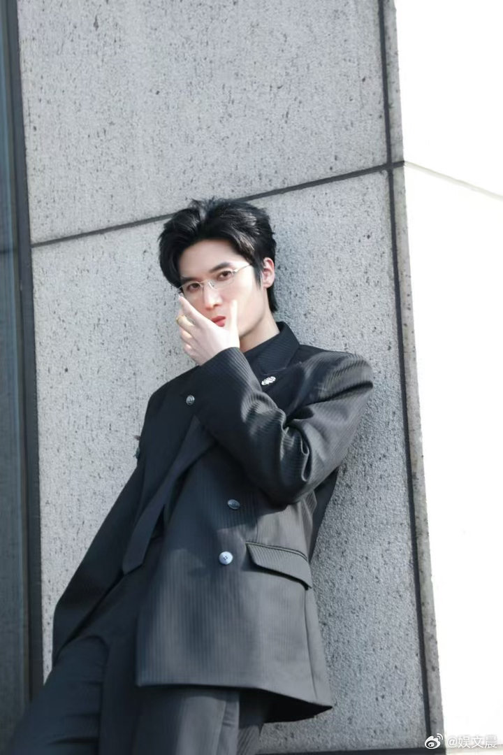 刘海宽跪求刘晓庆当他女朋友 谁懂啊！世家公子蓝曦臣变身喜剧人，刘海宽超强信念感单