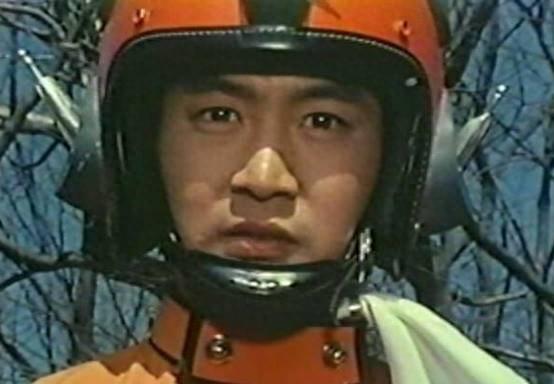 高市早苗的行为连“奥特曼都看不下去了”！曾出演《艾斯奥特曼》的日本演员高峰圭二发