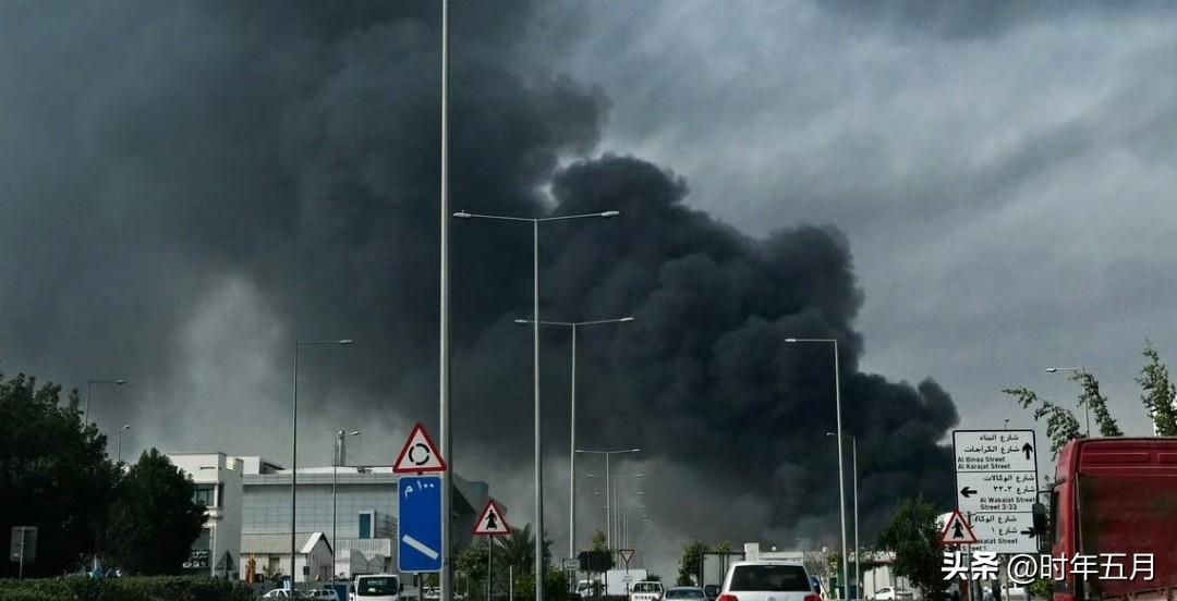 美国军事专家：

我跟《纽约时报》的记者说了，伊朗打的算盘就三条：把仗闹大、让美