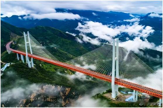 “建这座大桥，美国都需要300年，而中国没有3000年完不成！”听说我国要在峡谷